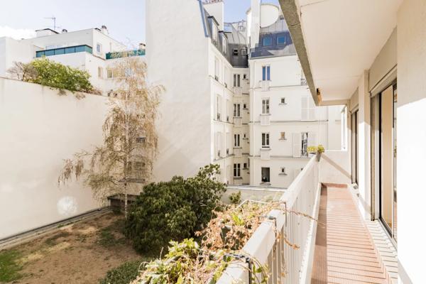 Appartement Paris 17 e - BATIGNOLLES / RUE LEMERCIER