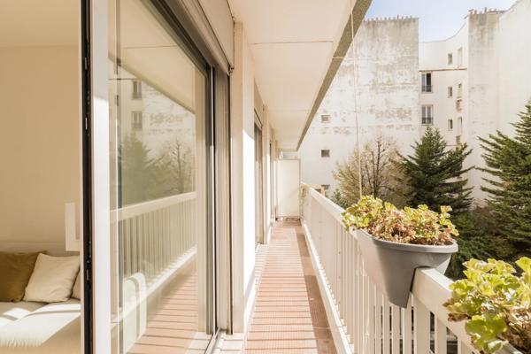 Appartement Paris 17 e - BATIGNOLLES / RUE LEMERCIER