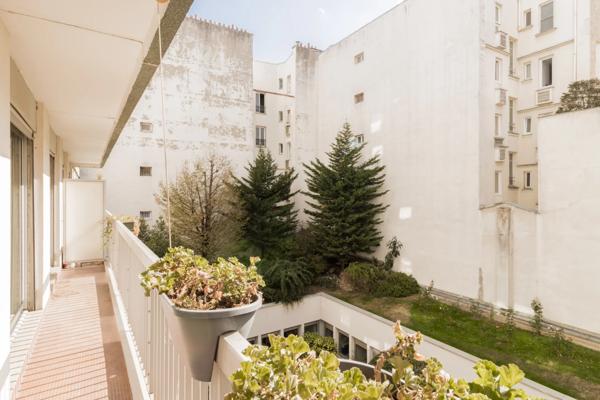 Appartement Paris 17 e - BATIGNOLLES / RUE LEMERCIER