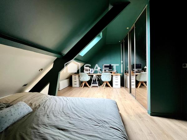 Maison chaleureuse au coeur du Village Parisien