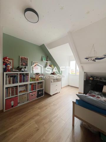 Maison chaleureuse au coeur du Village Parisien