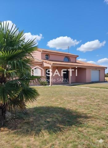 Jolie maison climatisée 3 chambres avec piscine couverte