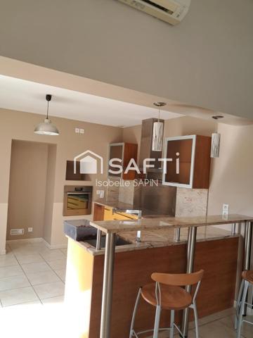 Jolie maison climatisée 3 chambres avec piscine couverte