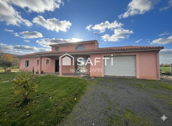 Jolie maison climatisée 3 chambres avec piscine couverte