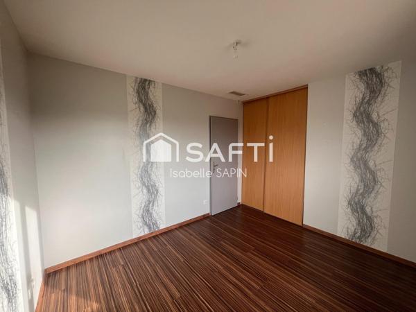 Jolie maison climatisée 3 chambres avec piscine couverte