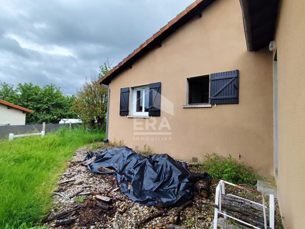 Maison plain pied au calme proche bourg