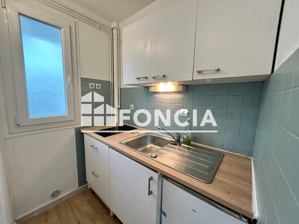 Location Studio 27.9 m² - 17 ALLEE MARESCOT Lisieux 14100