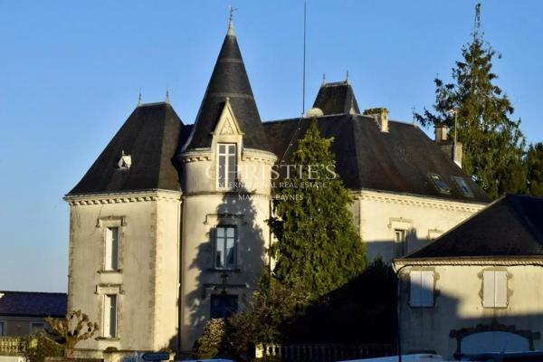 Un Château Belle Epoque, au cœur de Parthenay