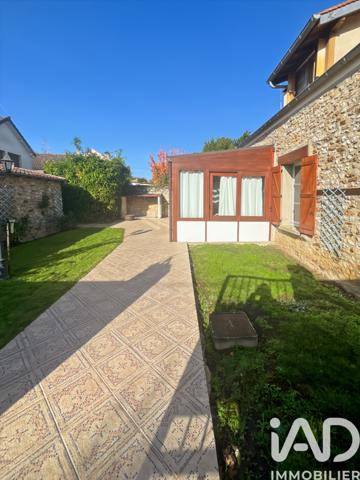 Maison à vendre 5 pièces 105 m² Évry-Grégy-sur-Yerre