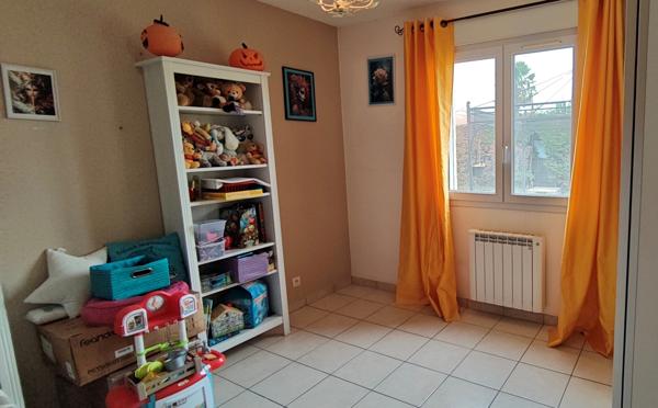 Limony (07340) Maison de 108 m², 3 chambres, avec piscine, véranda et terrain arboré de 1 260 m²