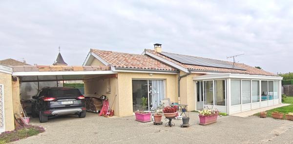 Limony (07340) Maison de 108 m², 3 chambres, avec piscine, véranda et terrain arboré de 1 260 m²