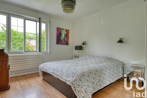 Maison 8 pièces de 162 m² à Triel-sur-Seine (78510)