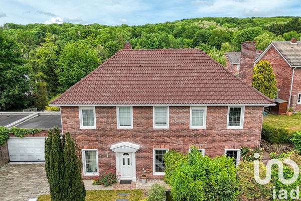 Maison 8 pièces de 162 m² à Triel-sur-Seine (78510)