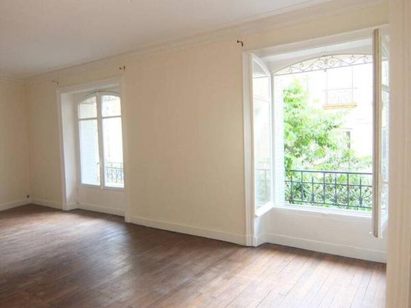 Appartement 3 pièces                                        - 44000 Nantes Réf : 12087