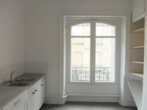 Appartement 3 pièces                                        - 44000 Nantes Réf : 12087