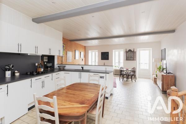 Maison à vendre 5 pièces 154 m² Salies-de-Béarn