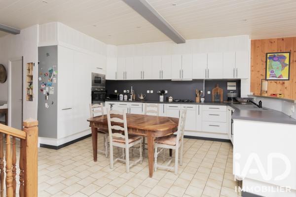 Maison à vendre 5 pièces 154 m² Salies-de-Béarn