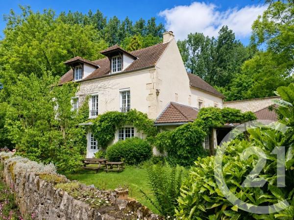 Maison à vendre  17 pièces - 365 m 2   GISORS  - 27