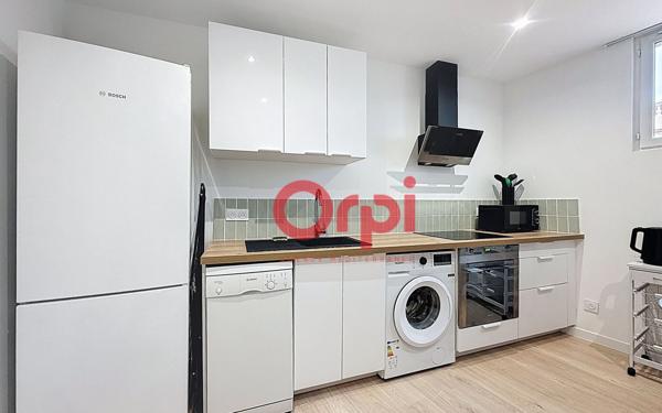 Appartement à louer    2 pièces • 31,83 m2 Fréjus