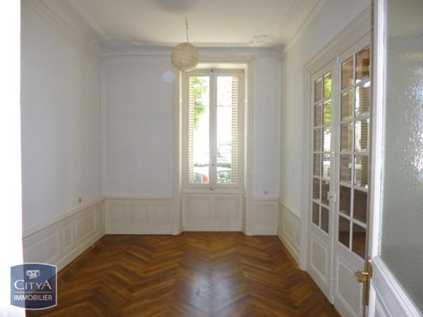 Appartement à louer 2 pièces 69.08m²