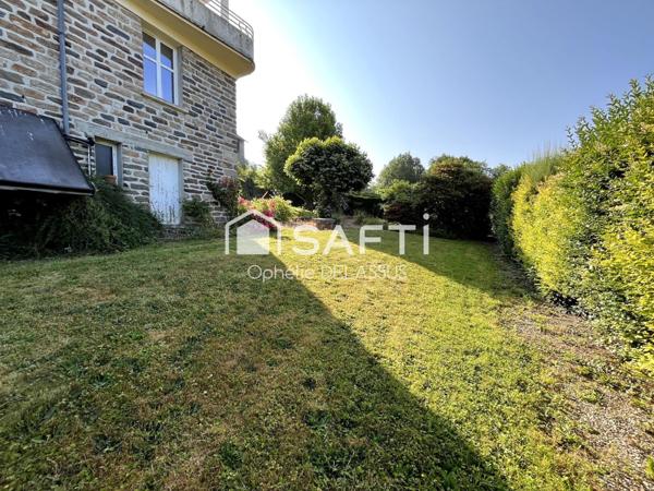 MAISON DE CARACTÈRE AVEC VUE DÉGAGÉE-UZERCHE-