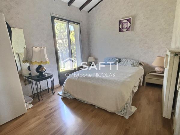 Grande maison familiale à Lormont