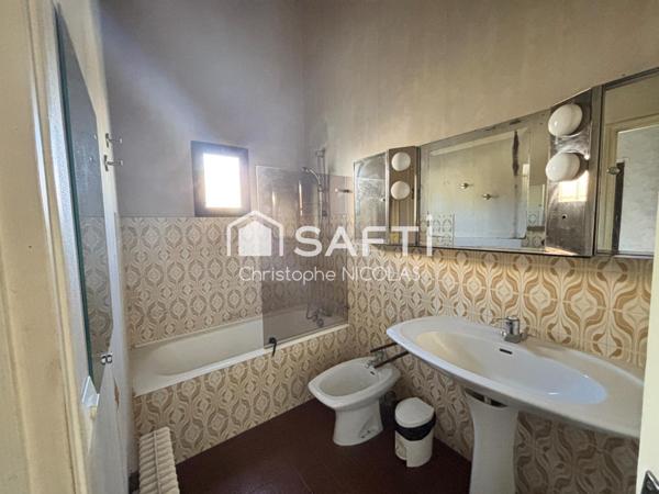 Grande maison familiale à Lormont