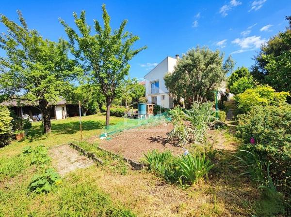 A vendre maison Cognac 4 pièce(s) 93 m2