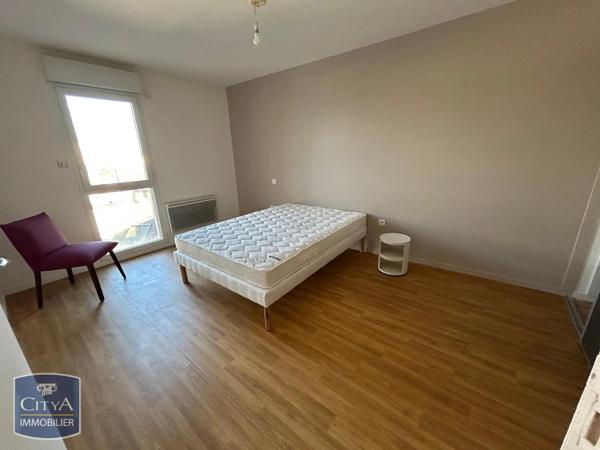 Appartement à louer 2 pièces 51.91m² Le Mans (72000)
