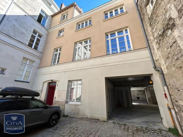 Appartement à louer 2 pièces 53.06m² Nantes (44000)