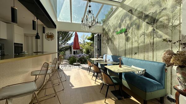 MAISON BOURGEOISE AVEC GARAGE ET STUDIO INDÉPENDANT - COLIGNY LA ROCHELLE