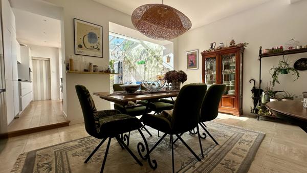 MAISON BOURGEOISE AVEC GARAGE ET STUDIO INDÉPENDANT - COLIGNY LA ROCHELLE