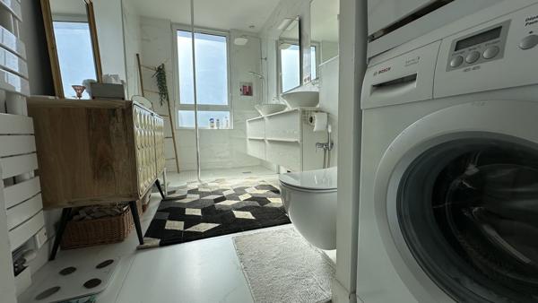 MAISON BOURGEOISE AVEC GARAGE ET STUDIO INDÉPENDANT - COLIGNY LA ROCHELLE