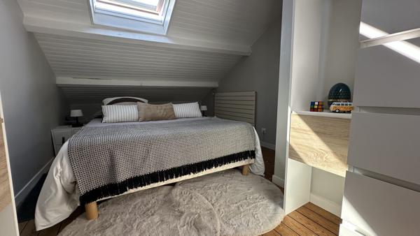 MAISON BOURGEOISE AVEC GARAGE ET STUDIO INDÉPENDANT - COLIGNY LA ROCHELLE