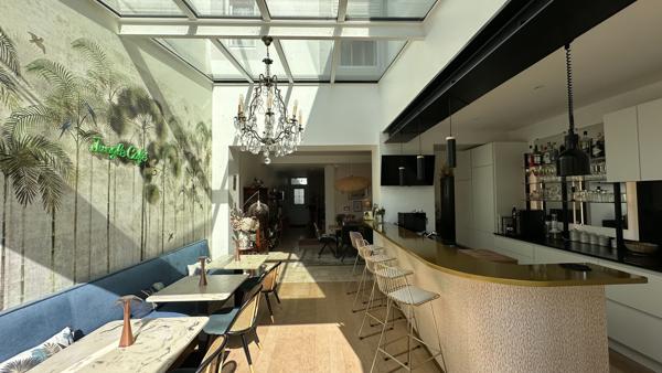 MAISON BOURGEOISE AVEC GARAGE ET STUDIO INDÉPENDANT - COLIGNY LA ROCHELLE