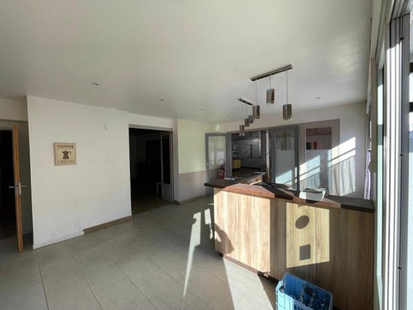 Immeuble à vendre    19 pièces •  Soumoulou