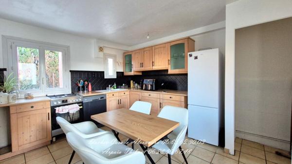 Quartier "LE MOULIN" à DIGNE - T3 en rez-de-chaussée avec jardin privatif et garage