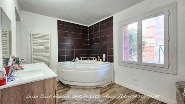 Quartier "LE MOULIN" à DIGNE - T3 en rez-de-chaussée avec jardin privatif et garage