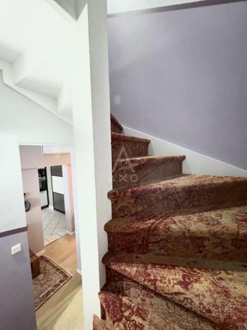 TRES BEAUX VOLUMES EN DUPLEX  111 m² - TERASSE FILANTE 10 m² - RUE DU JARDIN PUBLIC