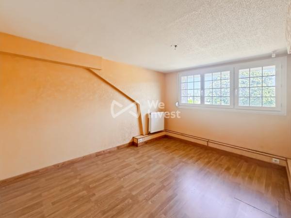 Maison familiale de 180 m² – 7 chambres – Terrain de 1 600 m² – Aiglemont