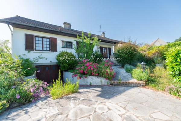 Maison familiale à fort potentiel au calme !