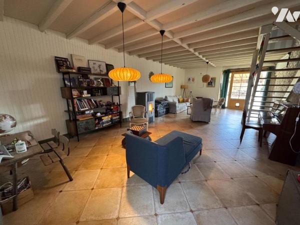 PROPRIETE DE CARACTERE AUX PORTES DE NERAC