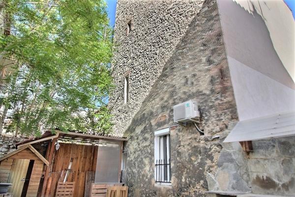 MARSEILLE 8 - LE ROUET - VASTE STUDIO EN REZ-DE-JARDIN - AU CALME ABSOLU -