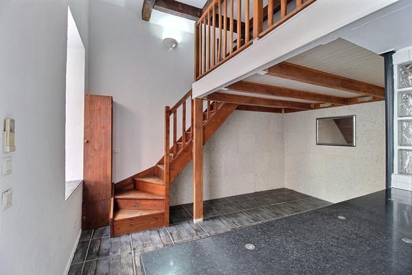 MARSEILLE 8 - LE ROUET - VASTE STUDIO EN REZ-DE-JARDIN - AU CALME ABSOLU -