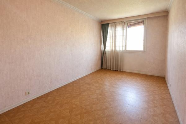 À vendre : Appartement 3 pièces à BRON - Exclusivité BOZINE Immobilier , Bron