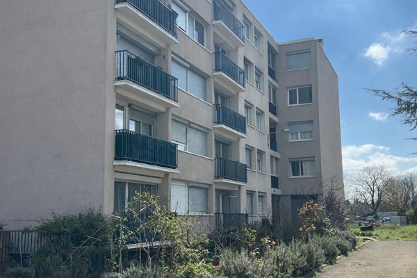 À vendre : Appartement 3 pièces à BRON - Exclusivité BOZINE Immobilier , Bron