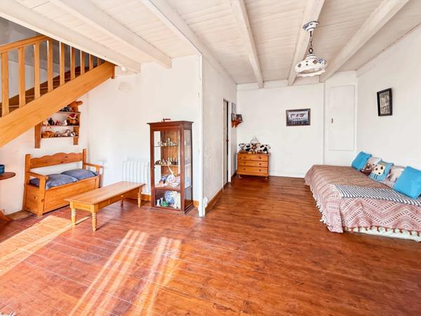 DEPT DE LA VIENNE (86) Maison de Village à vendre 5 pièces 123.83 m2 terrain 1490 m2 à BEAUMONT ST CYR (86)