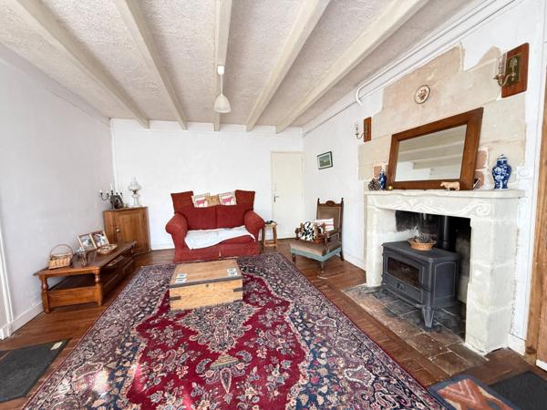 DEPT DE LA VIENNE (86) Maison de Village à vendre 5 pièces 123.83 m2 terrain 1490 m2 à BEAUMONT ST CYR (86)