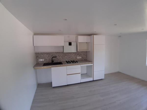 Location Appartement 2 pièces 79 m² - ÉTival-clairefontaine 88480