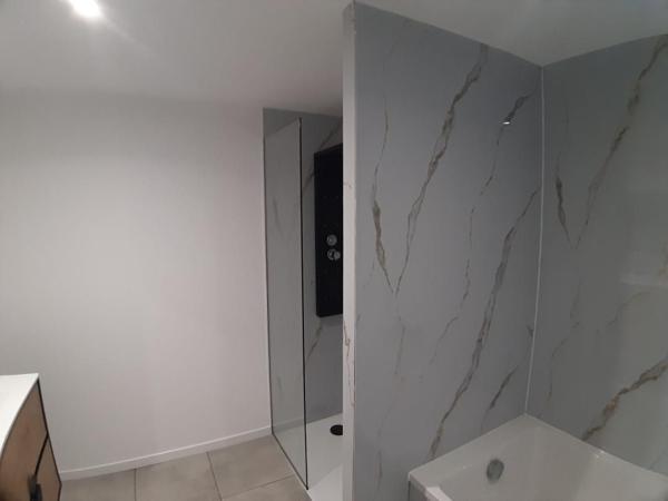 Location Appartement 2 pièces 79 m² - ÉTival-clairefontaine 88480